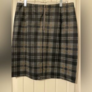Cabi Step Out skirt